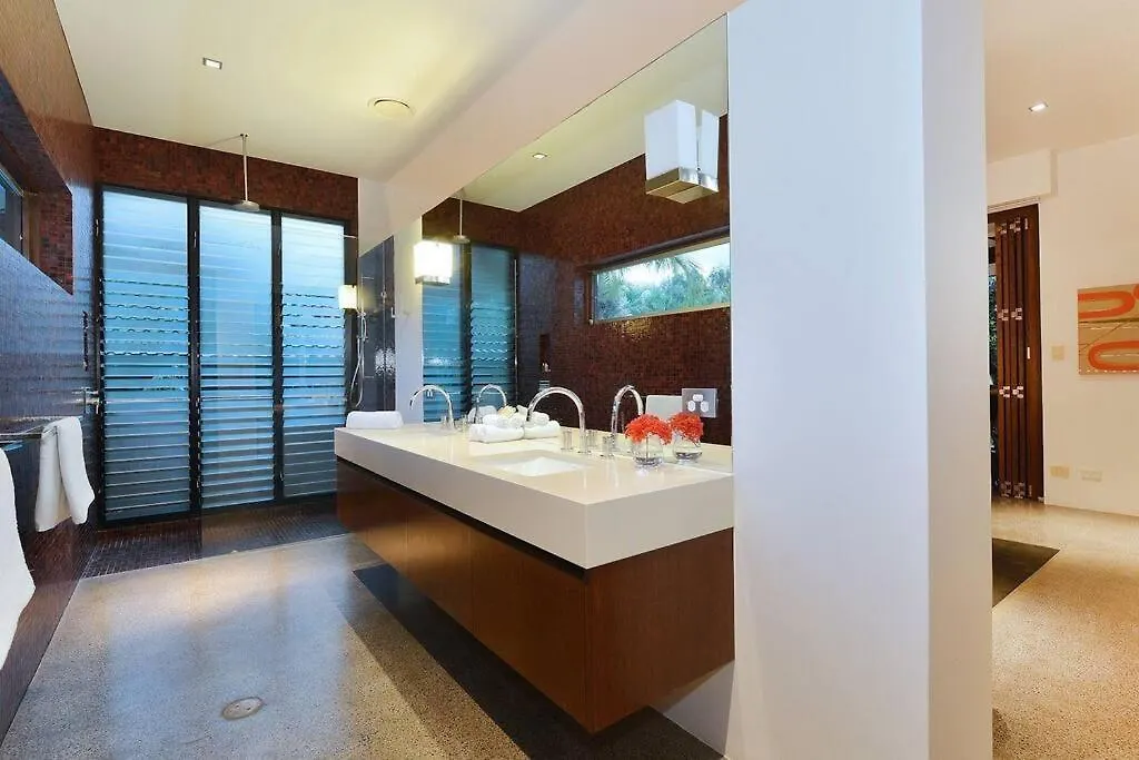 Holiday home 6 Beachfront Mirage - Luxury 4 Bedroom Home Port Douglas